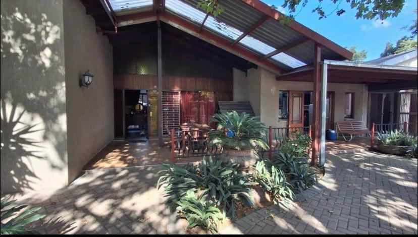 4 Bedroom Property for Sale in Sasolburg Ext 4 Free State